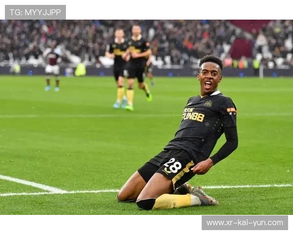 鲍文边路突破造威胁，西汉姆联定位球战术显威力